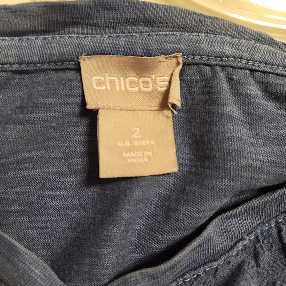 Casual Blue Top - Picture 3 of 3